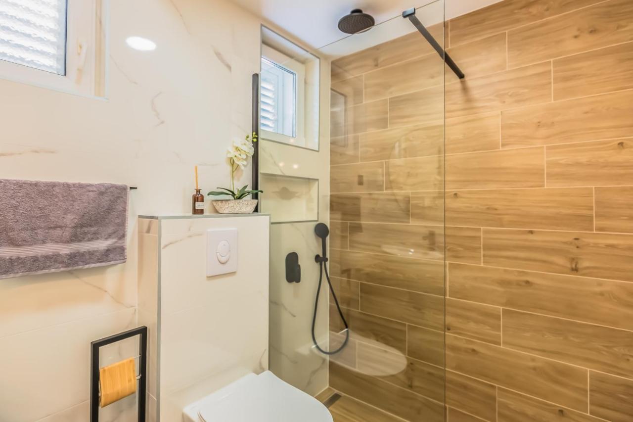Apartmani Nikola Baška Voda Екстериор снимка