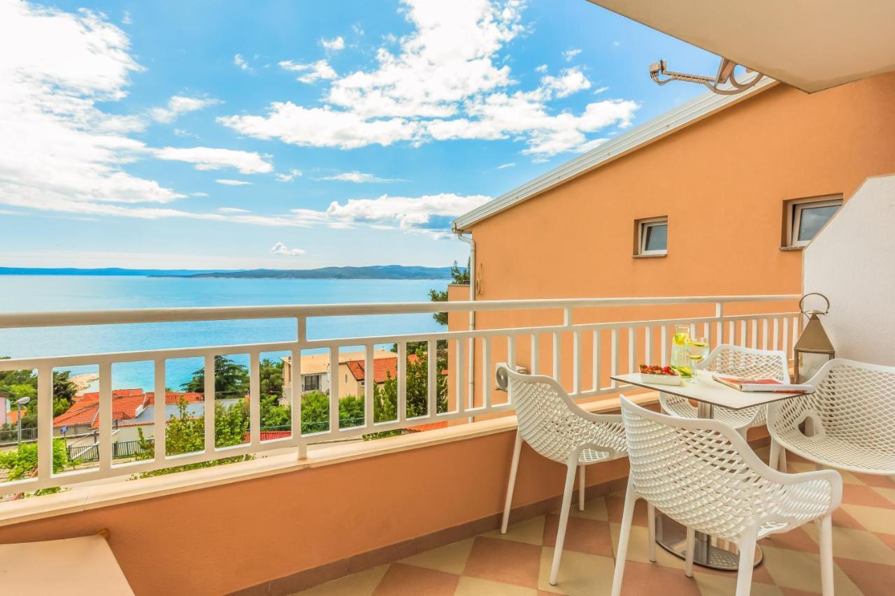 Apartmani Nikola Baška Voda Екстериор снимка