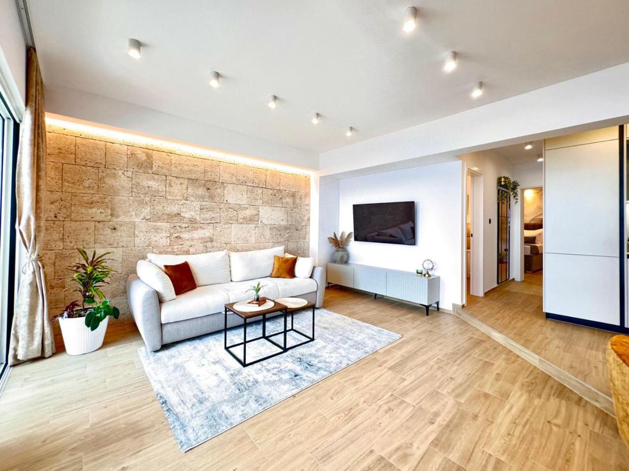 Apartmani Nikola Baška Voda Екстериор снимка